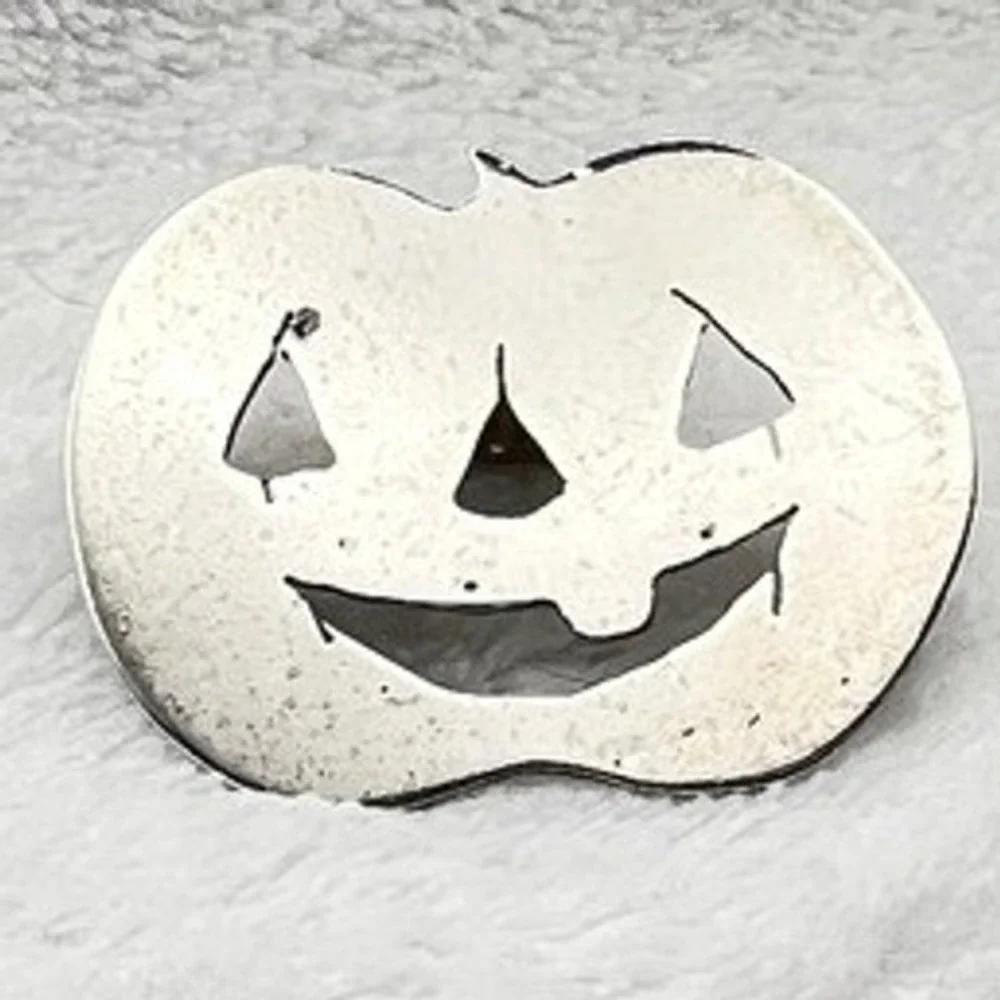 Vintage Sterling Silver Pumpkin Pin Fall Harvest Jack O Lantern Halloween OOAK